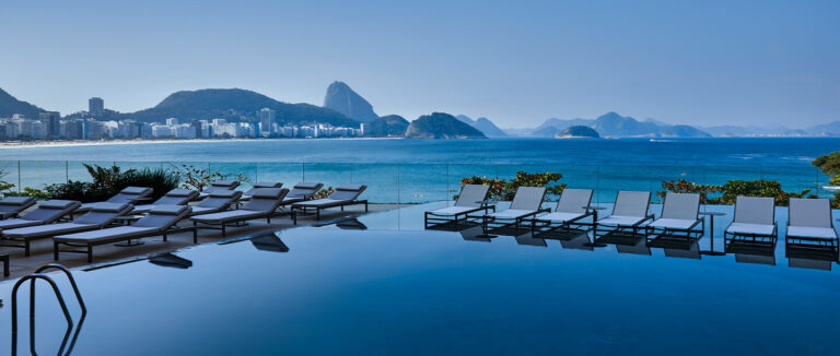 Infinity pool at the Fairmont Rio de Janeiro Copacabana, hotel for the Rio De Janeiro Marathon