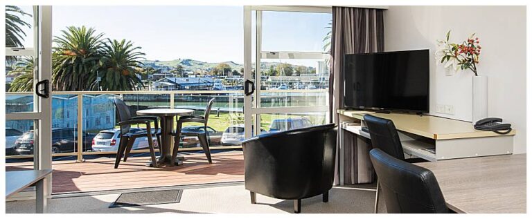 Balcony at the Senator Motor Inn, hotel option at the First Light Marathon 2024