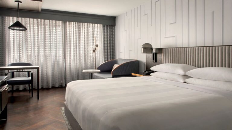 King Room at the Marriott Copley Hotel, hotel option for the Boston Marathon 2025