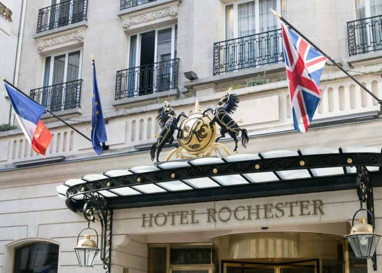 Exterior of the Hotel Rochester Champs-Elysees, hotel option for the Paris Marathon 2025